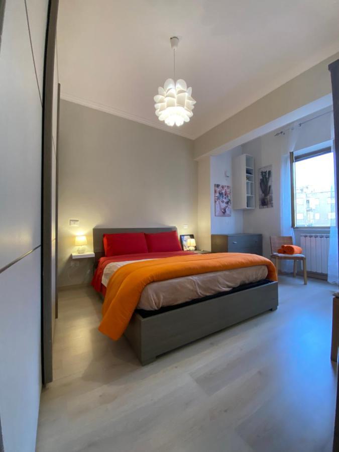 Luminoso Monolocale A 2 Passi Dalla Metro A Apartment Roma Exterior foto